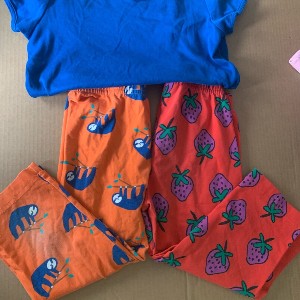 Hanna Andersson bundle size 120 6 7 girls leggings sloth strawberry shirt blue